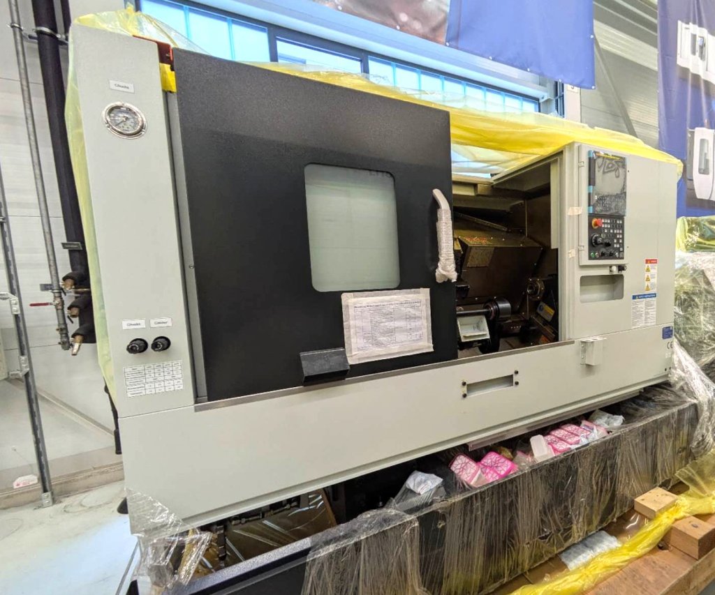 Torno CNC con eje C y herramientas motorizadas HAITIAN LH8M-L   –   Øsobre bancada 620 x 530 mm